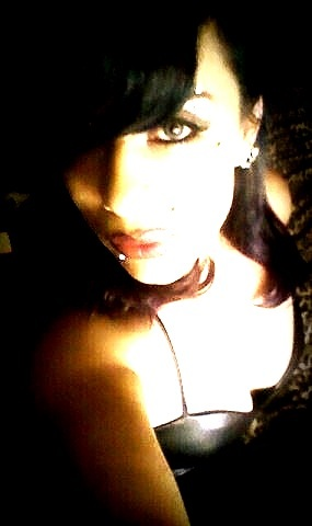 MzKiTTee