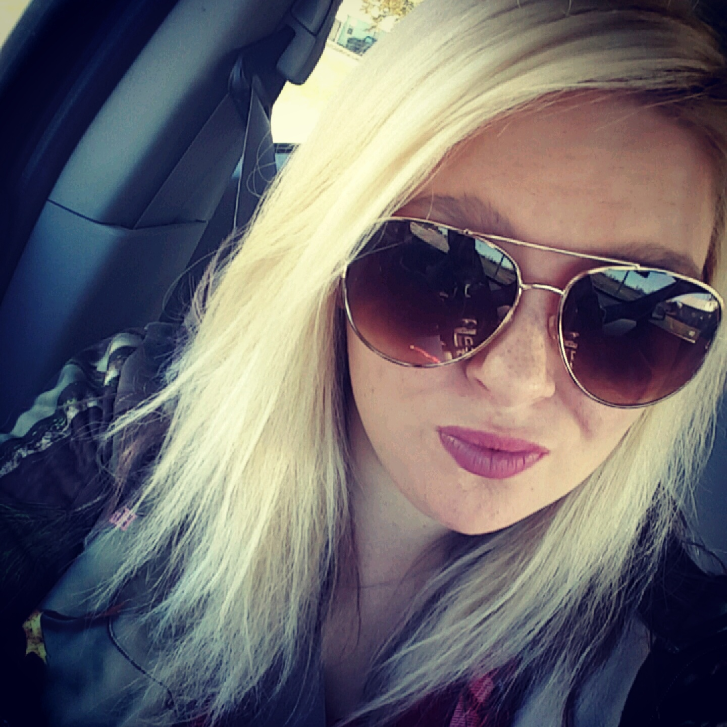Nikole7913