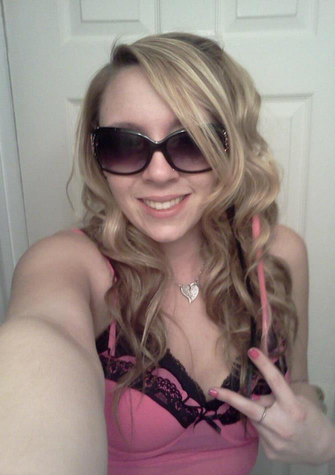 nicole3151008
