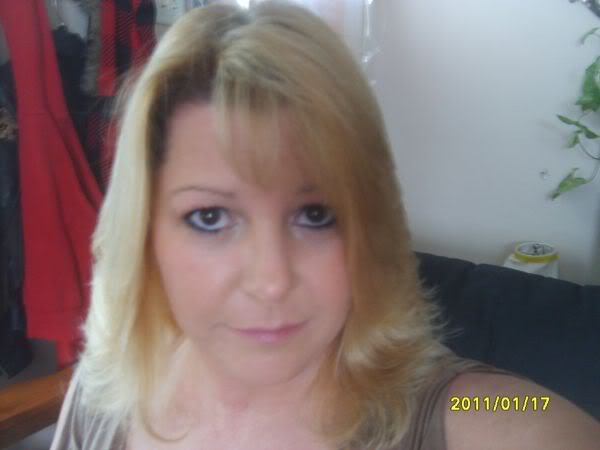 DebbieB12