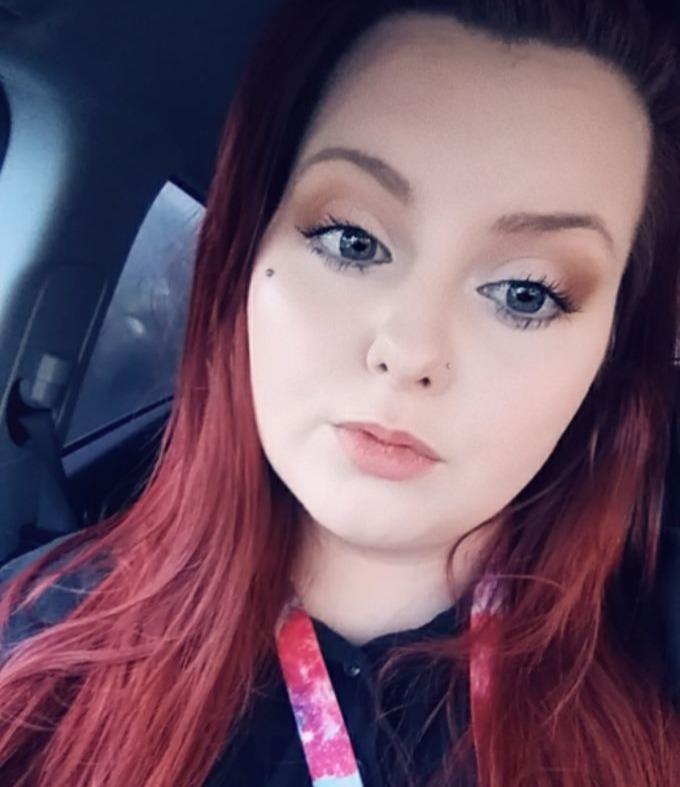LaceyL