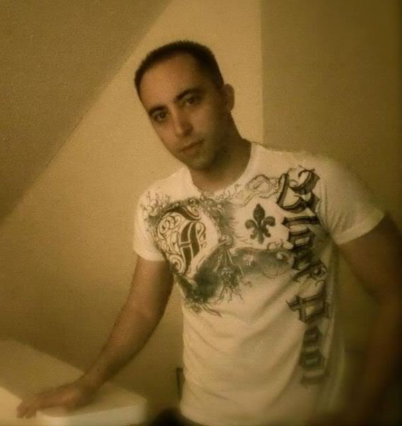 Andrew375