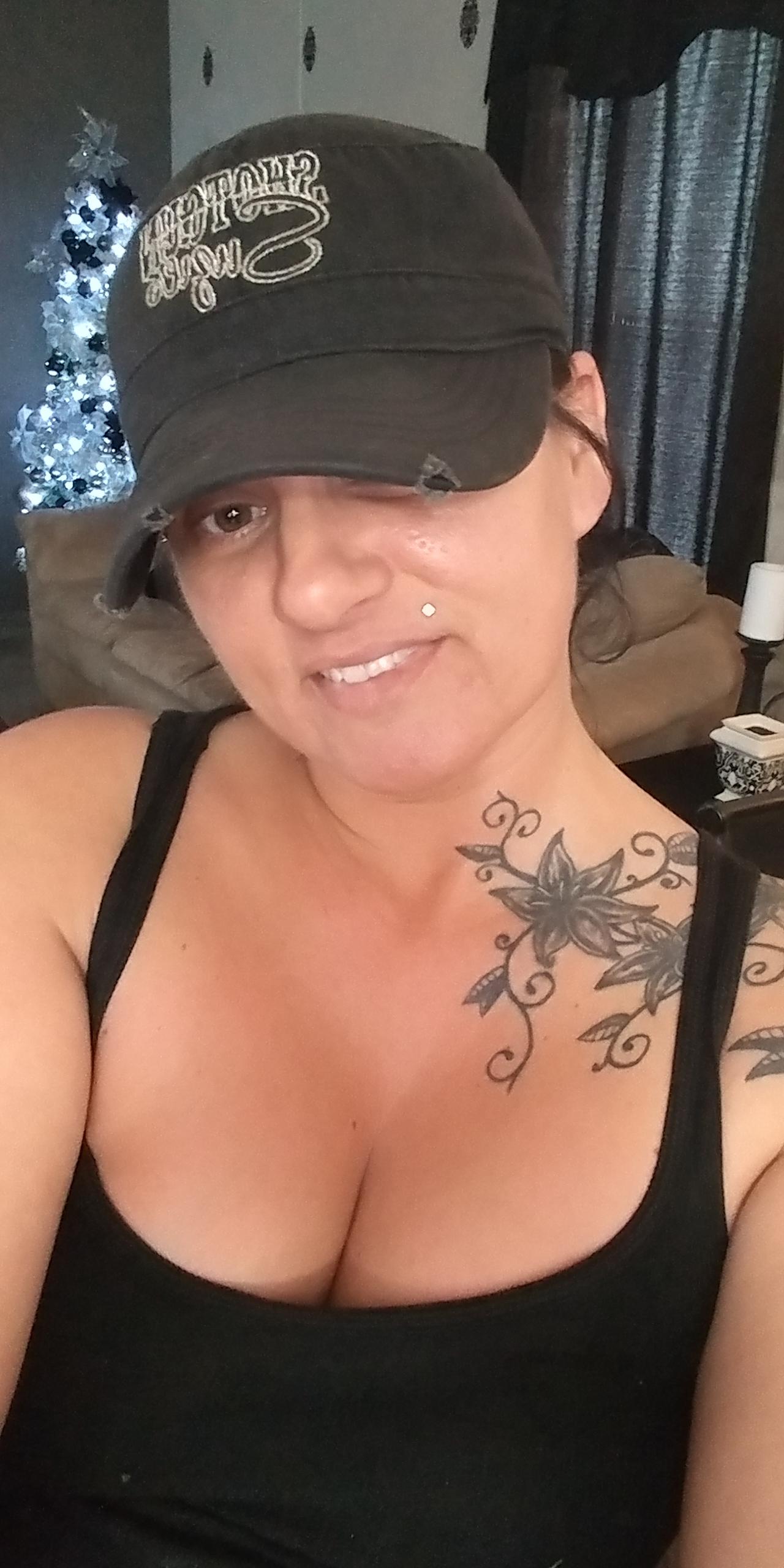 Suductiveeyes77