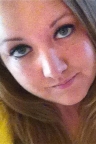 Anniejo8384