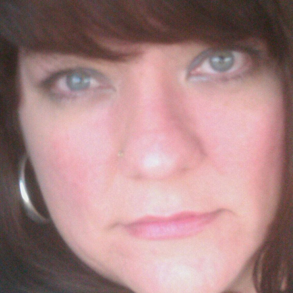 angieblueyes