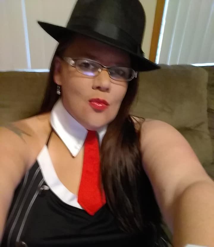 Queenofhearts28