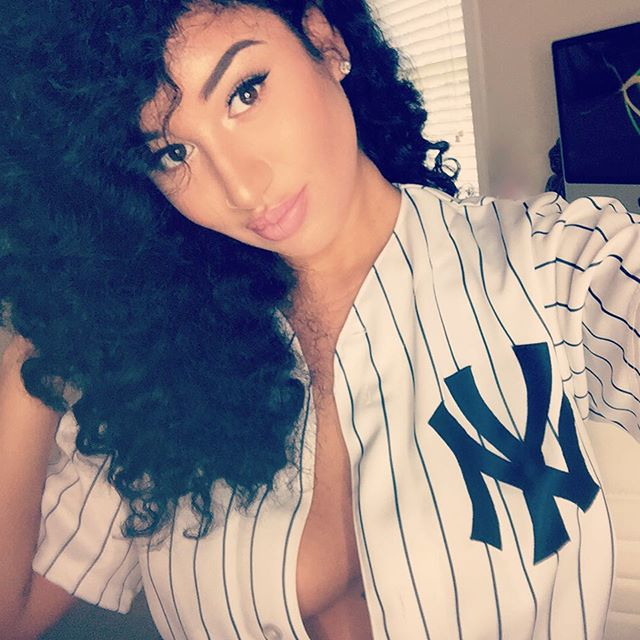 nellyawm